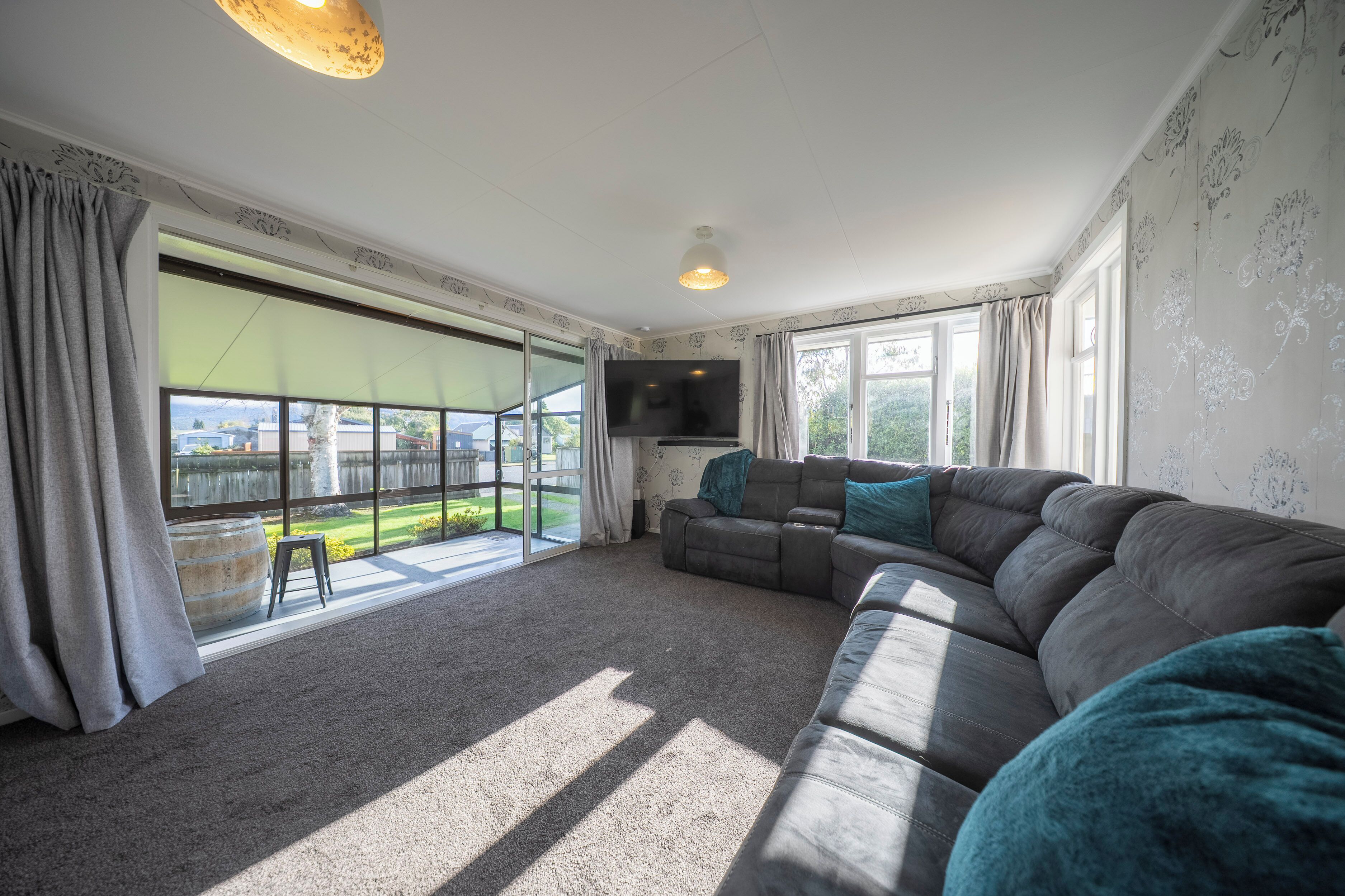 Quiet On Quintin - Te Anau Holiday Home - Te Anau