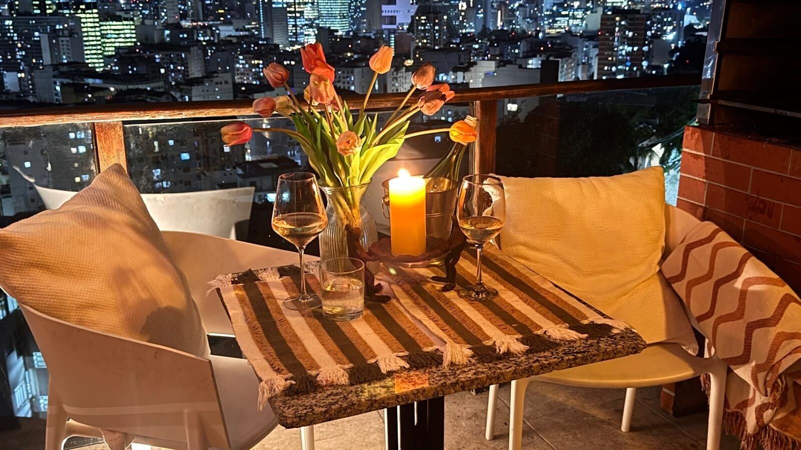 Superior Double or Twin Room, City View | Outdoor dining