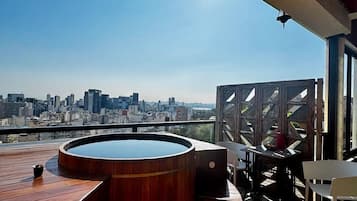Apartament de luxe, vistes a la ciutat | Servei de restauració a l'aire lliure