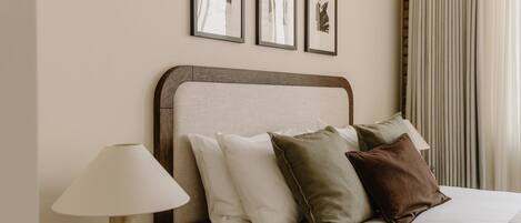 1 bedroom, iron/ironing board, Internet