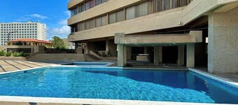 Amplio y Céntrico Apartamento+Piscina