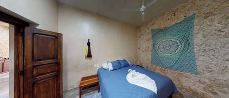 3 室のベッドルーム、アイロン / アイロン台、WiFi、ベッドシーツ