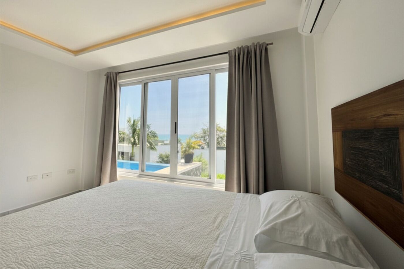 Deluxe Villa, Private Pool | WiFi (free), bed sheets