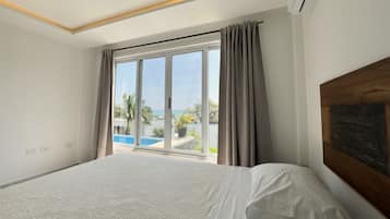 Deluxe Villa, Private Pool | WiFi (free), bed sheets