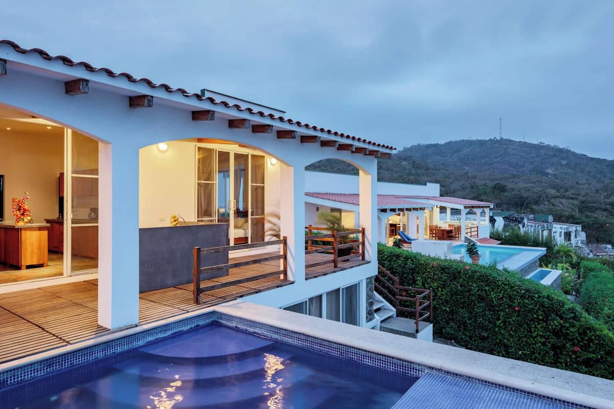 Presidential Villa, Private Pool, Sea View | WiFi (free), bed sheets