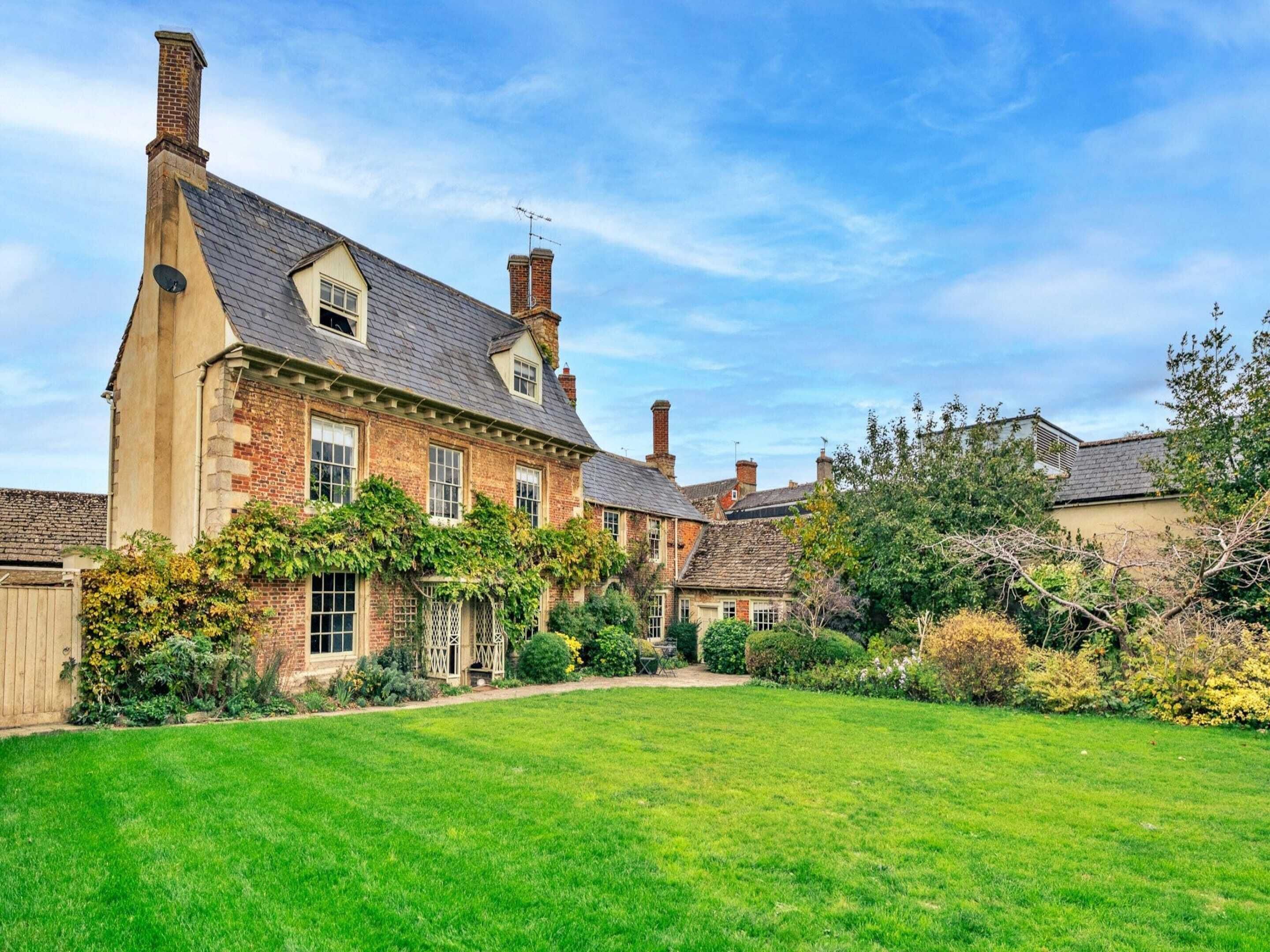 House | Exterior