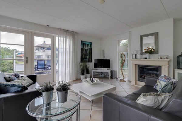 House | Living room