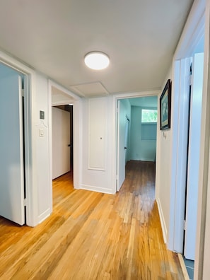 Interior - Spacious 4-bedroom house in gorgeous Houston with AC (Houston)