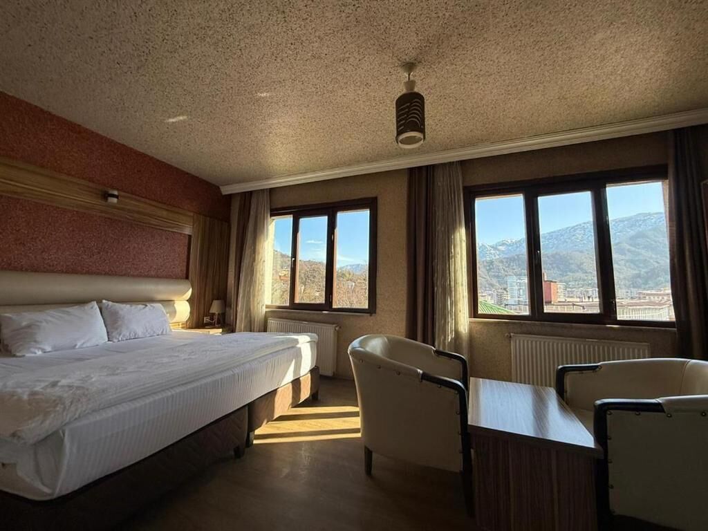 Junior-Suite, Meerblick | Schreibtisch, laptopgeeigneter Arbeitsplatz, kostenloses WLAN