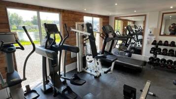 Chalet | Fitness facility