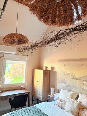 2 bedrooms, iron/ironing board, WiFi, bed sheets - Maison la Rosie - Air conditioning on the patio and in the garage (Blendecques)