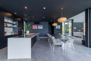 Dining - Villa Coral Breeze | Private Beach Paradise (Willemstad)