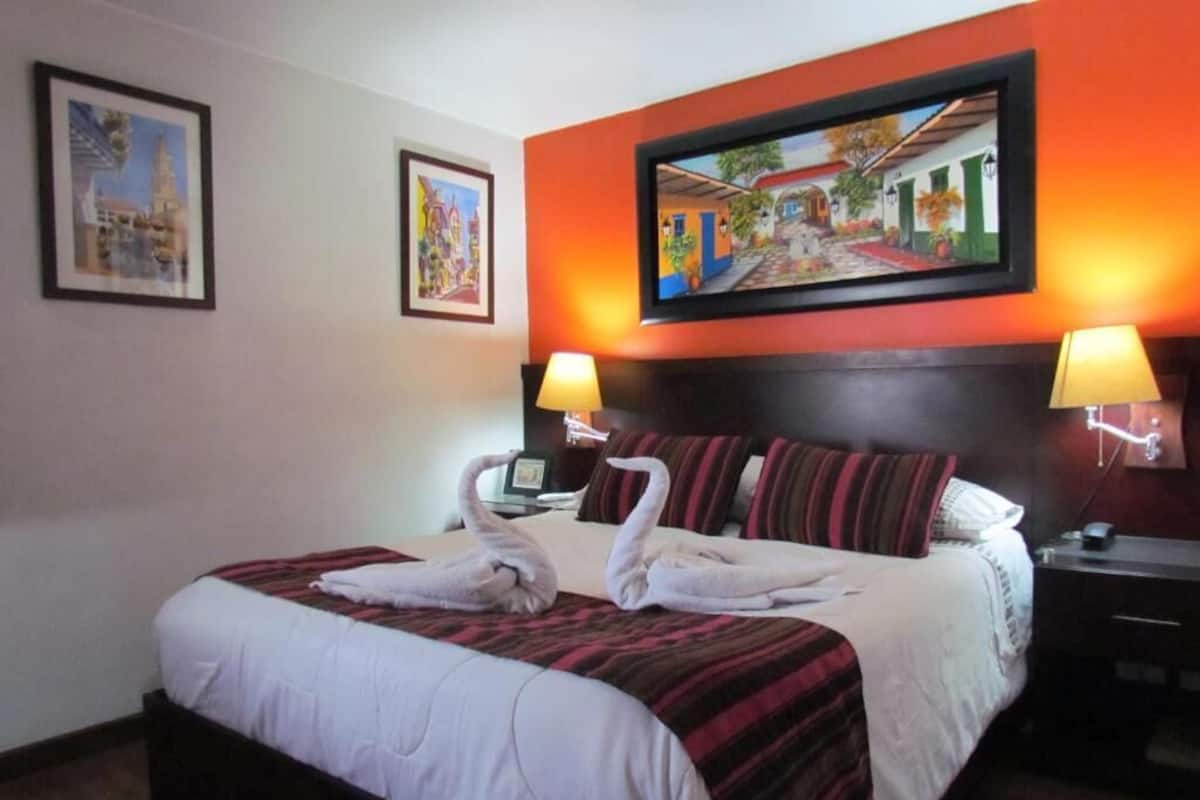 In-room safe, soundproofing, free WiFi
