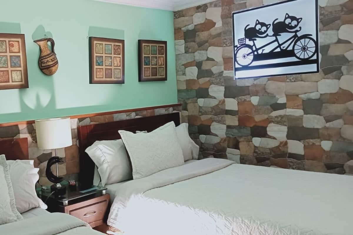 In-room safe, soundproofing, free WiFi