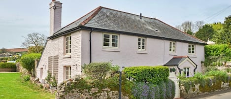 Cottage | Exterior