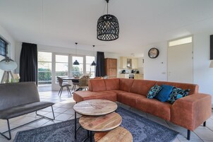 House | Living room