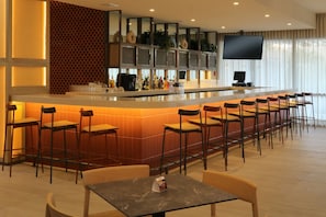 Bar (in der Unterkunft)