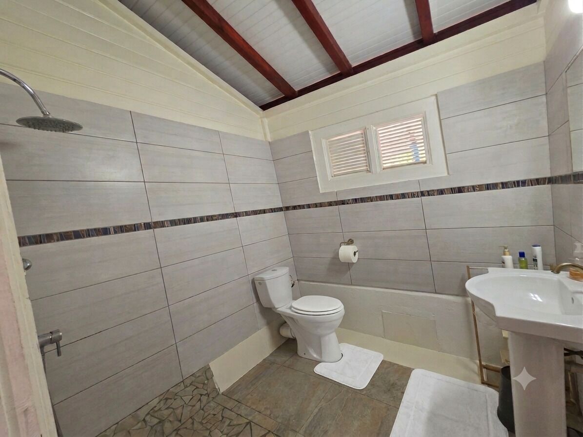 Villa Confort, vue colline | Salle de bain