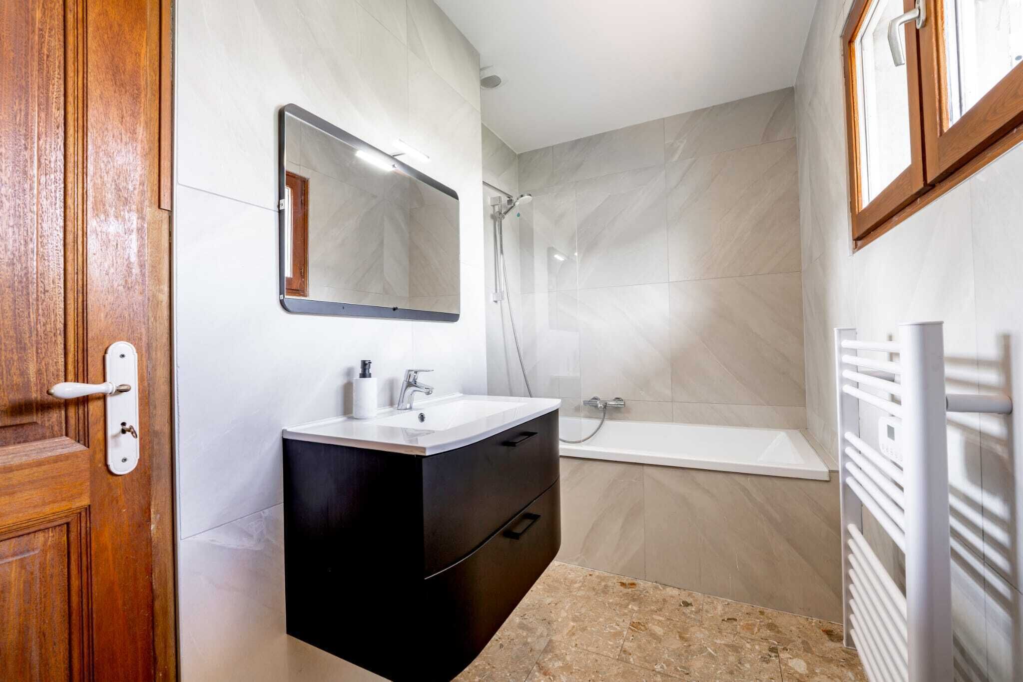 Towels, soap, toilet paper