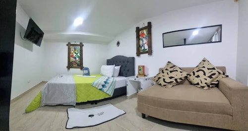 Ceiba Rooms