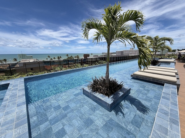 Studio | Kolam renang | Kolam renang outdoor