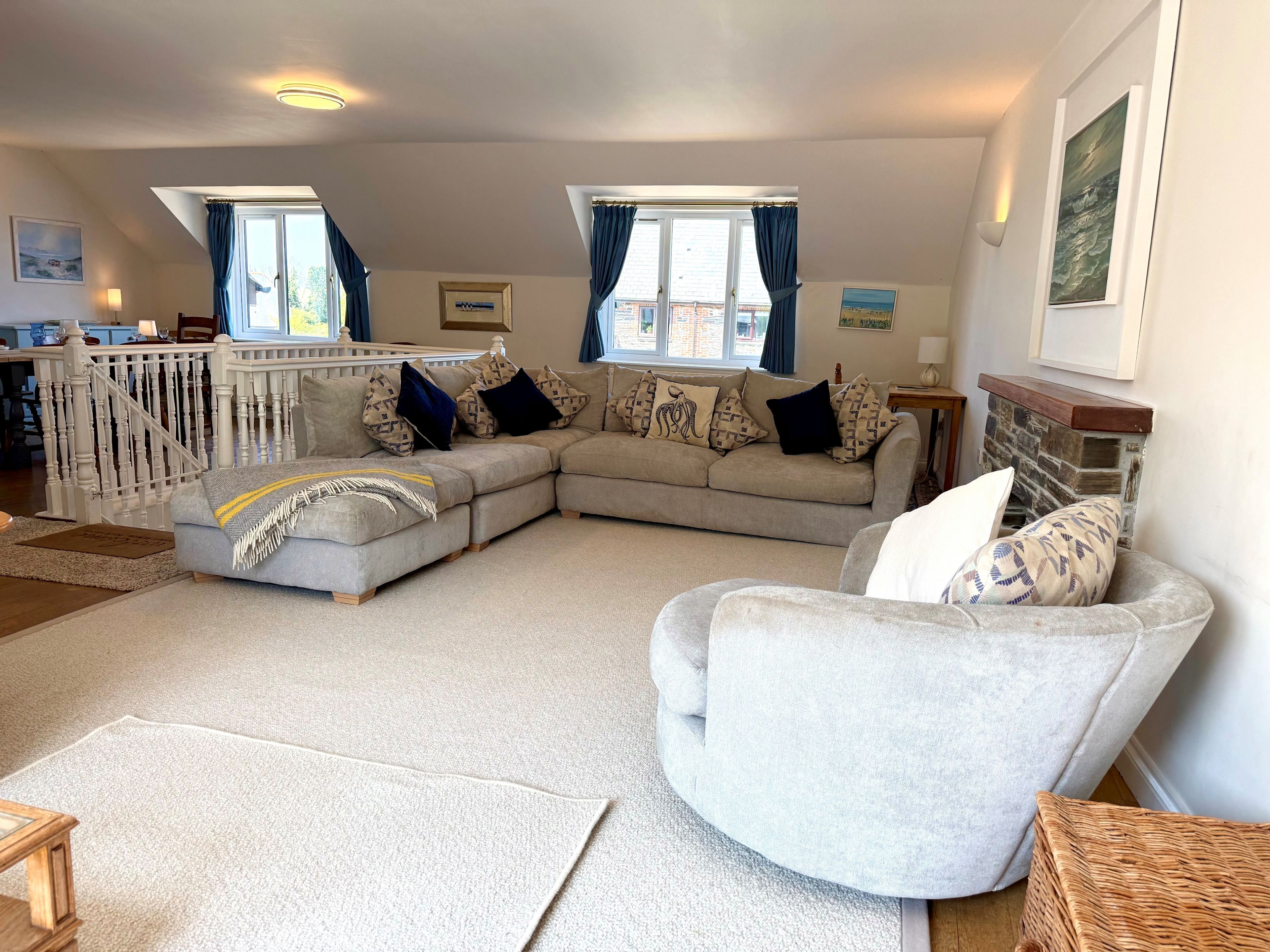 Caldarvan - Sleeps 8 Guests  In 4 Bedrooms - Daymer Bay