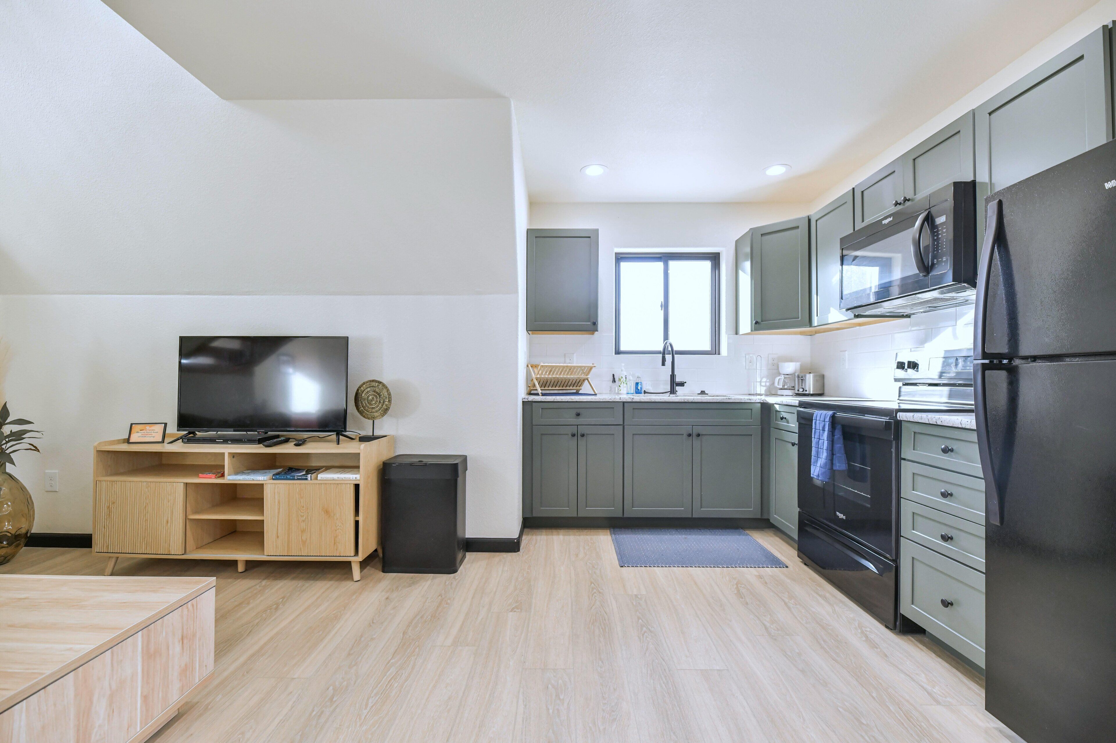 Microwave, stovetop