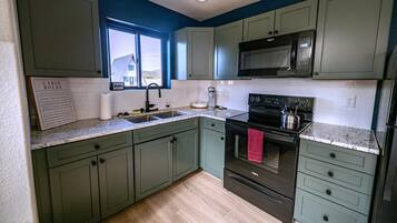 Microwave, stovetop
