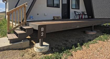 Cabin 2 | Betelgeuse | Pet Friendly - Pet-friendly A-frame cabin with loft and full kitchen