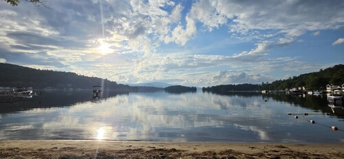 Private Newfound Lake Beach Access - Newfound Retreat