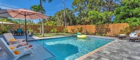 Outdoor pool, a heated pool