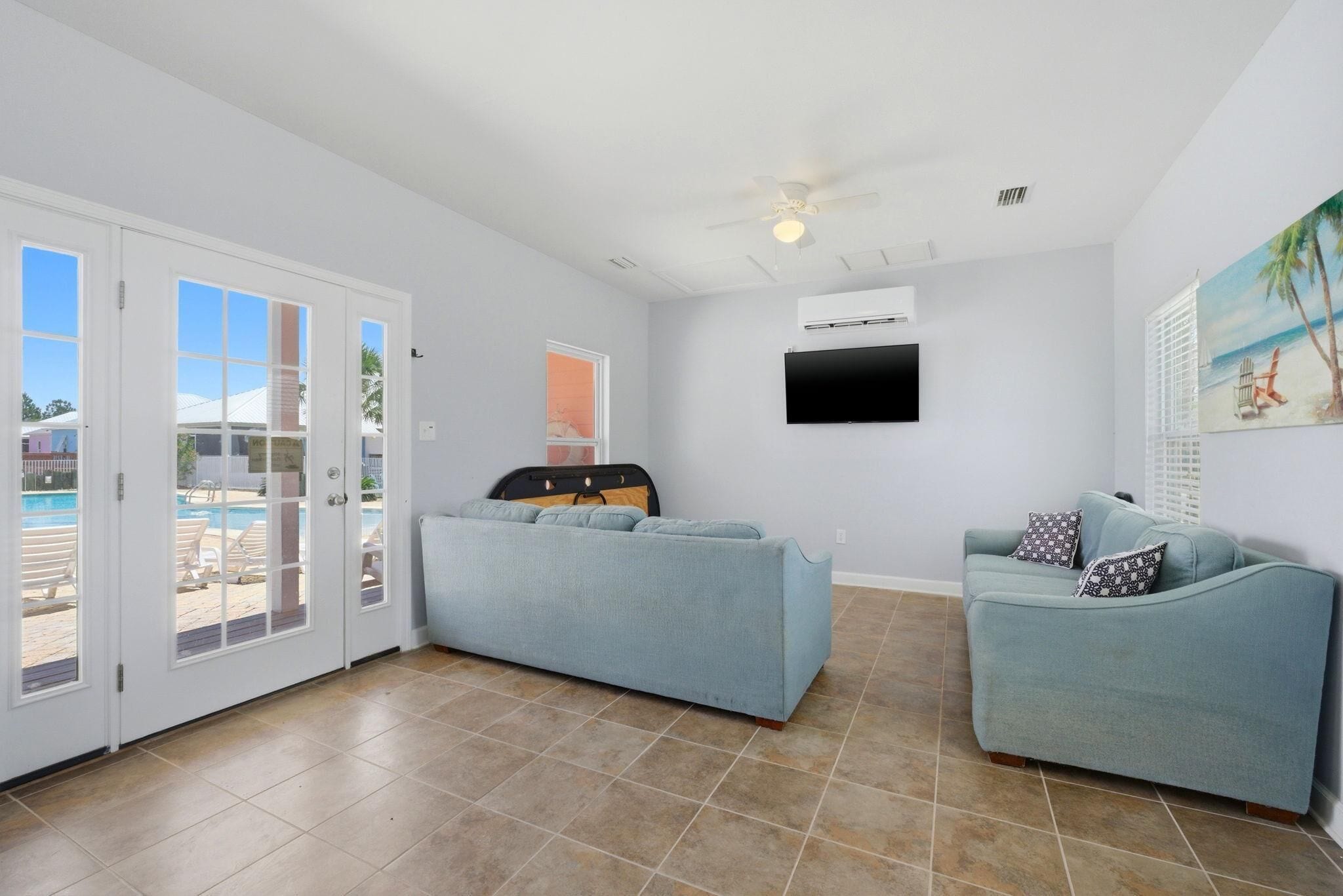 House, Multiple Beds (Rookery III 5004 - Beach Buddies) | Living area