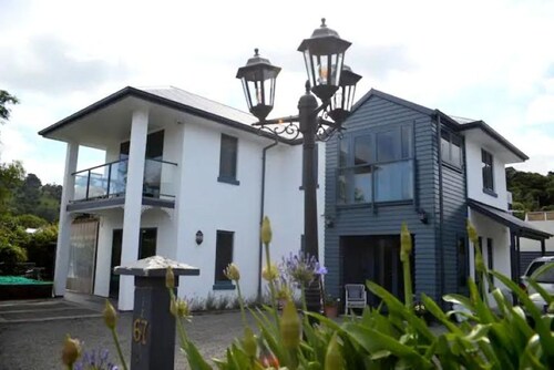 Spacious Villa in the Heart of Akaroa