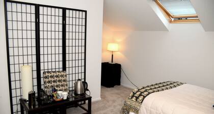 Spacious Villa in the Heart of Akaroa