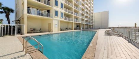 Condo, varias camas (Boardwalk 486) | Alberca | Alberca al aire libre