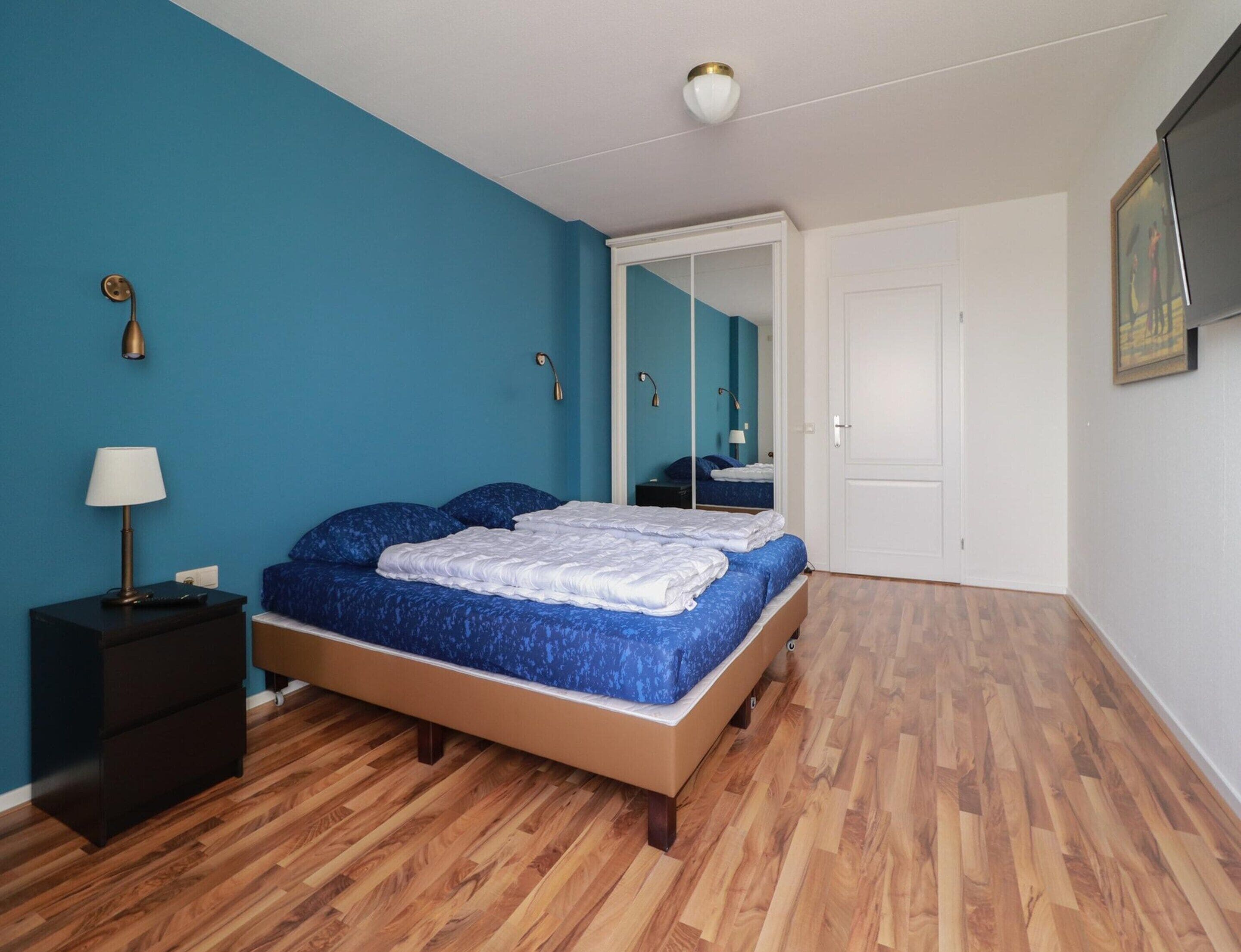 Apartment | 2 bedrooms, iron/ironing board, individually furnished, bed sheets