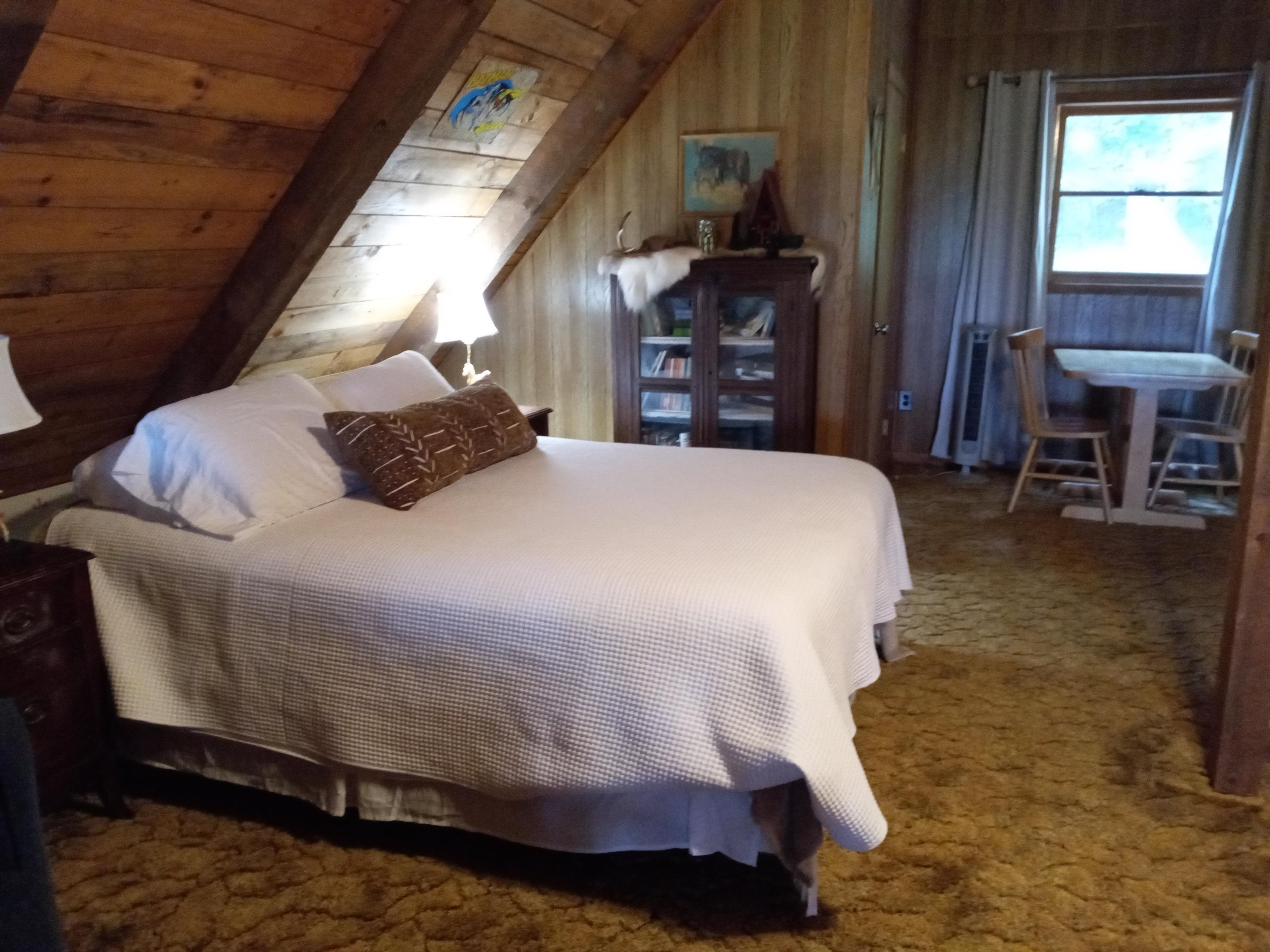 WiFi, bed sheets