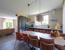 Villa | Dining