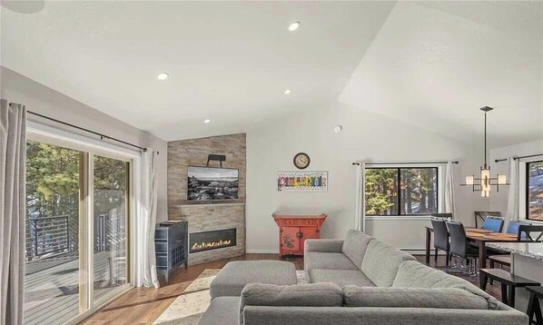 Villa, Multiple Beds, Mountain View (Bidwell) | Living area - Cozy Spacious 4BD Modern Mountain Home (Incline Village)