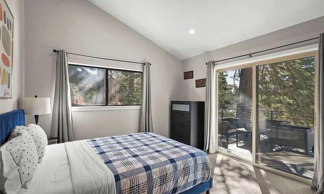 Villa, Multiple Beds, Mountain View (Bidwell) | 4 bedrooms, individually decorated, individually furnished, bed sheets