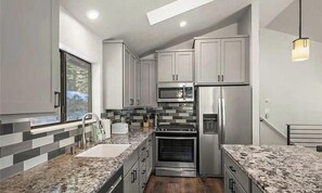 Villa, Multiple Beds, Mountain View (Bidwell) | Private kitchen