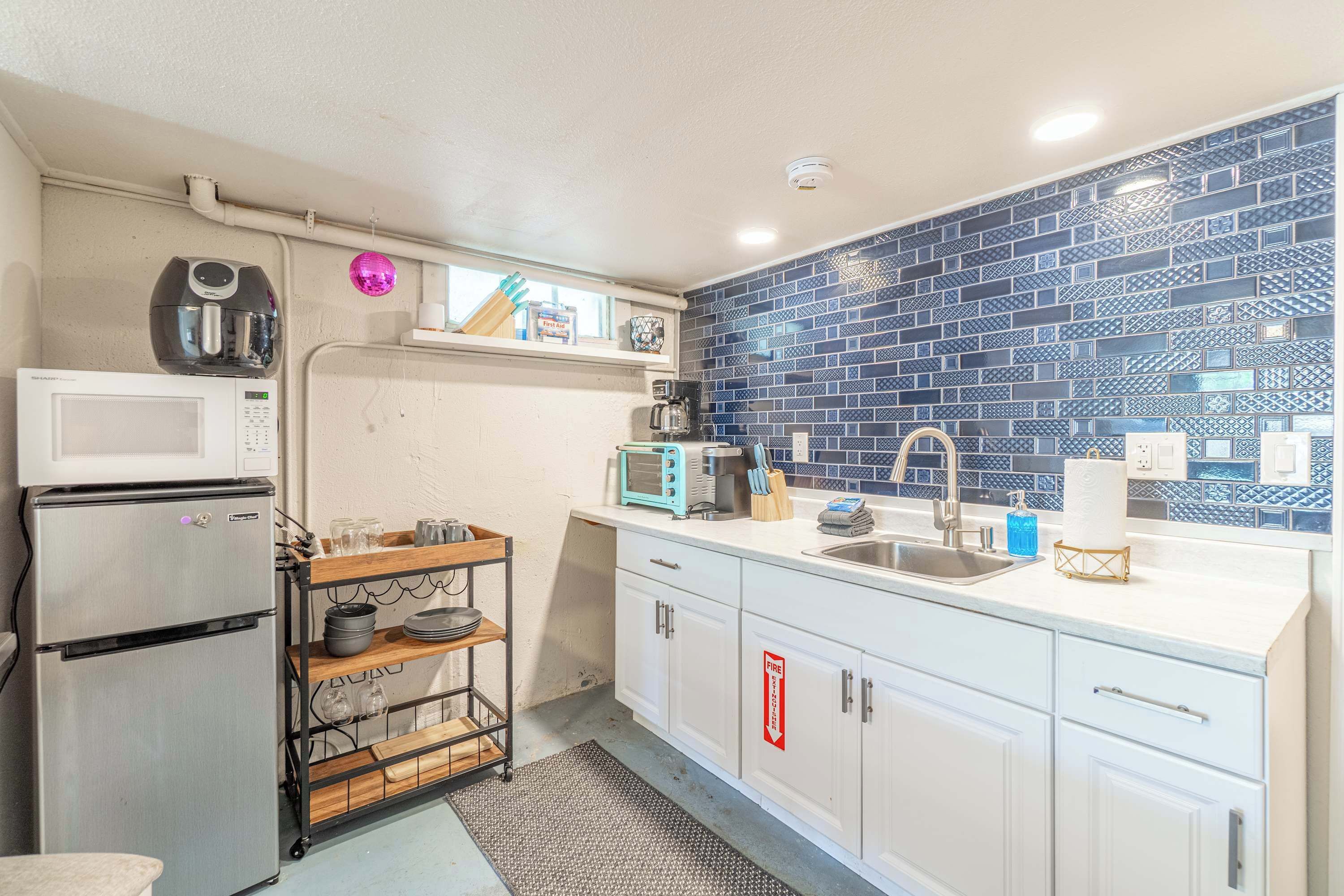 Departamento, 1 cama King size, vista a la ciudad (Stewart Downstairs) | Cocina privada