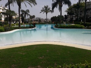 Pool - Marbella's Golden Mile | 2 bedrooms, 2 bathrooms. 5-minute walk to Trocadero Beach (Marbella)