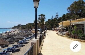 Strand
