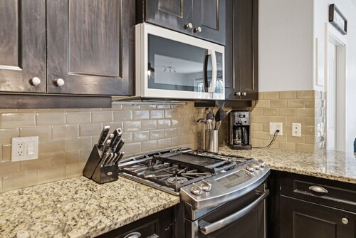 2-floor Lakeview Oasis at Barona Beach Resort
