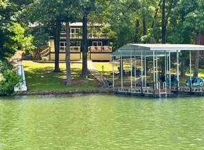 Exterior - Luxury Lake House | Dock • Kayaks • Fire Pit (Cherokee Village)