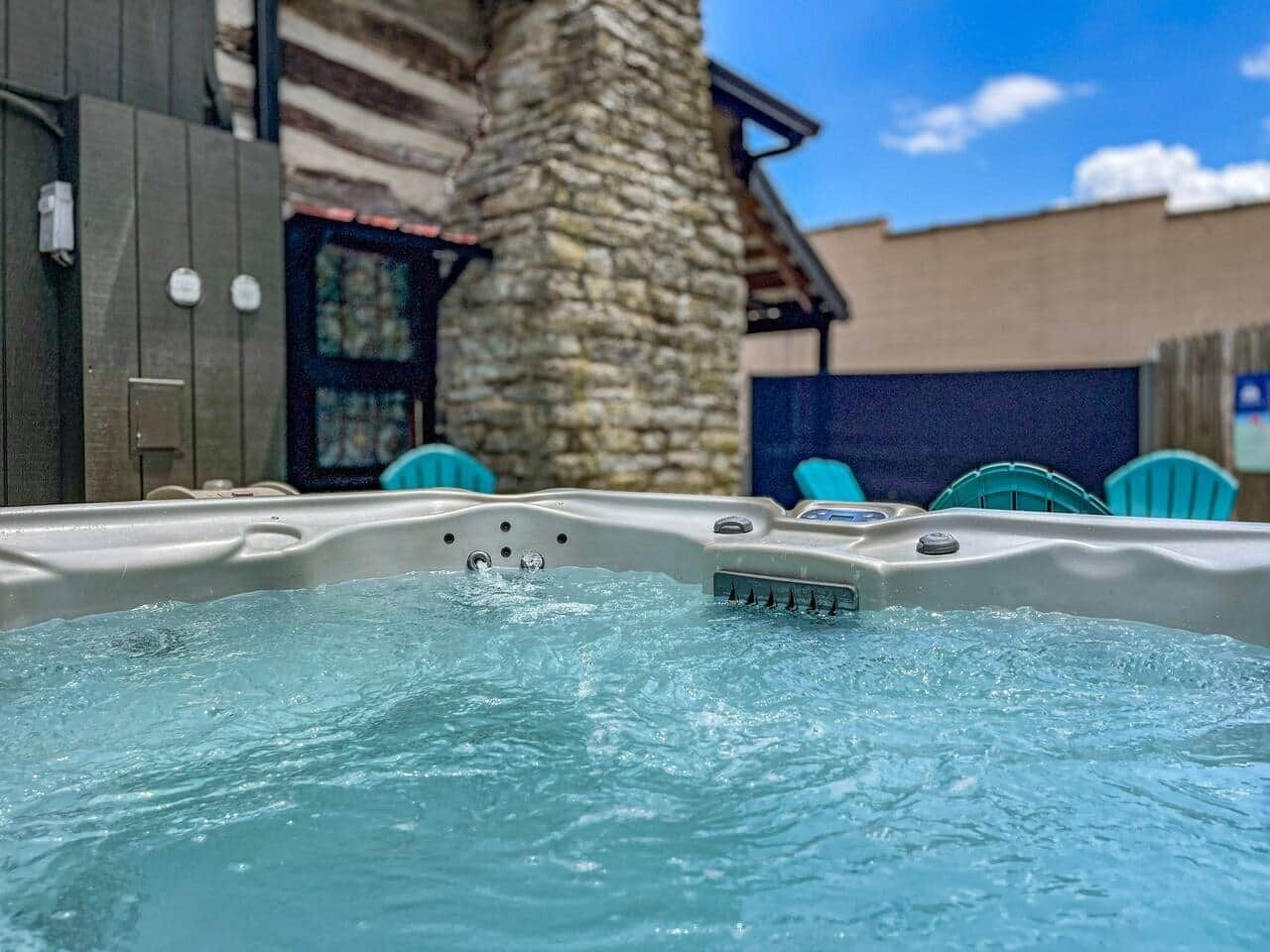 Outdoor spa tub