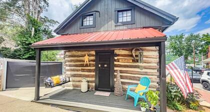 Bertha's Cabin: Rustic Ohio River Retreat