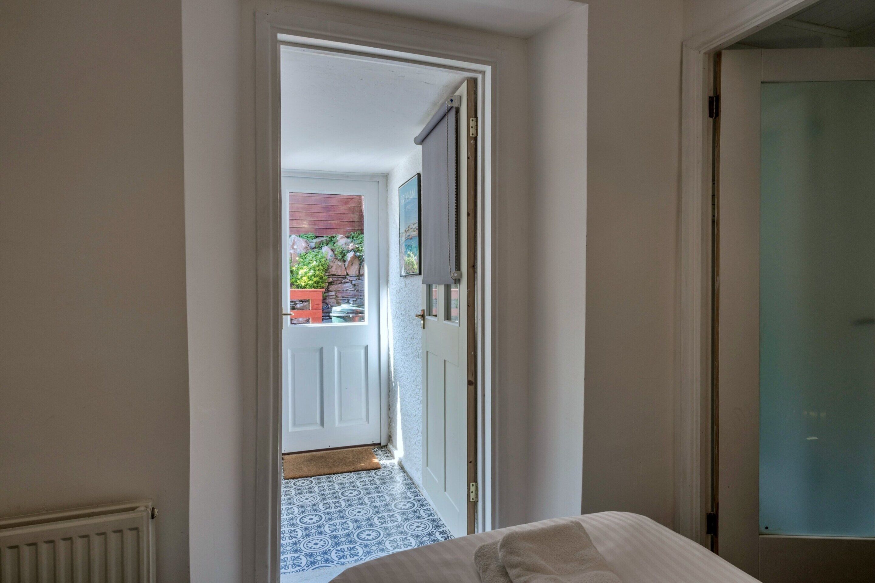 Cottage | 2 bedrooms, iron/ironing board