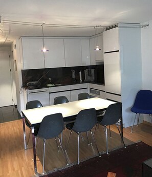 Unclassified image, 2 of 24, button - Som Barnagn 7 Appartement/Fewo, Bad, WC, 3 Schlafräume by Interhome (Savognin)